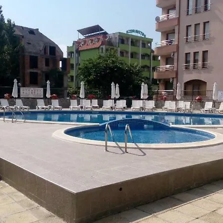 Rose Studio A57 * Slantchev Briag